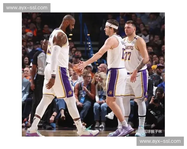 雷霆湖人焦点战前瞻:亚历山大东契奇齐缺阵,詹姆斯率队挑战榜首 雷霆湖人焦点战前瞻:亚历山大东契奇齐缺阵,詹姆斯率队挑战榜首