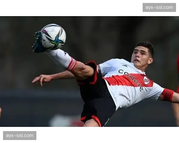 法甲年轻球员崛起：23岁以下球员市场价值大幅提升